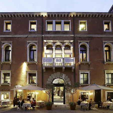 Ca' Pisani Hotell 4*