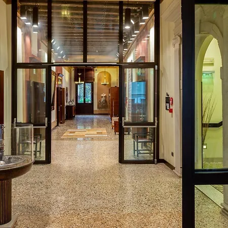 카 피사니 베니스